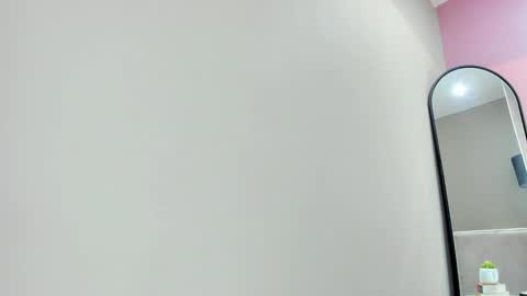      online show from 24, 1, 2025