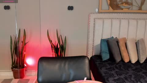      online show from 5, 2, 2025