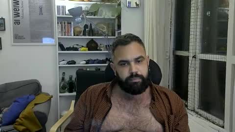 Snapshot of renatobolanho chatting on 2, 11, 2025 renatobolanho online show from 2, 11, 2025