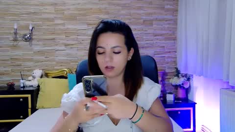 renesmesweet online show from 17, 2, 2025