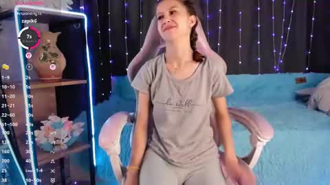 Christina online show from 6, 8, 2026