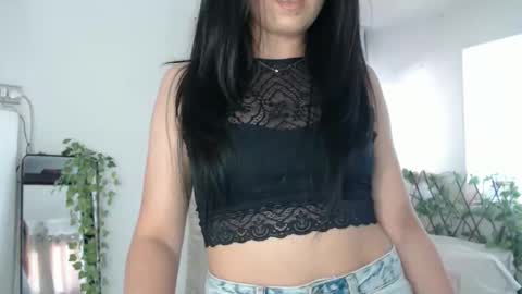 Snapshot of reneyy chatting on 26, 4, 2026 reneyy online show from 26, 4, 2026