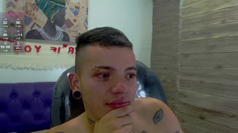 Snapshot of rennesanti chatting on 12, 12, 2024 R E N E online show from 12, 12, 2024