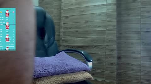 Snapshot of rennesanti chatting on 14, 12, 2024 R E N E online show from 14, 12, 2024