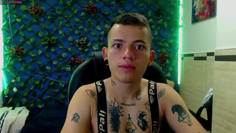 Snapshot of rennesanti chatting on 27, 1, 2025 R E N E online show from 27, 1, 2025