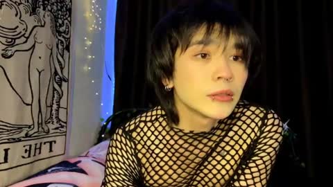 Snapshot of rennuts chatting on 25, 1, 2025 rennuts online show from 25, 1, 2025