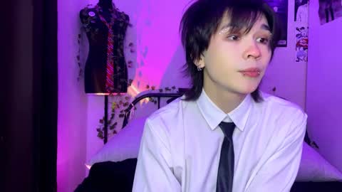 Snapshot of rennuts chatting on 3, 2, 2025 rennuts online show from 3, 2, 2025