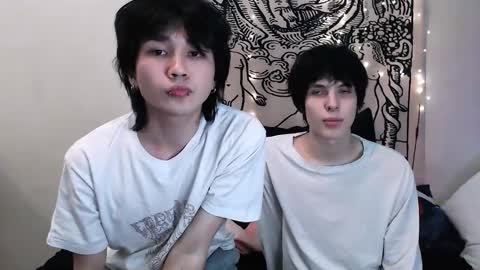 Snapshot of rennuts chatting on 10, 3, 2025 rennuts online show from 10, 3, 2025