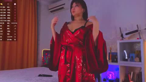 Snapshot of renochka chatting on 10, 11, 2025 renochka online show from 10, 11, 2025