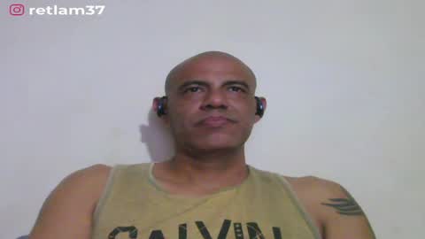 Snapshot of retlam37 chatting on 11, 4, 2026 Walter online show from 11, 4, 2026