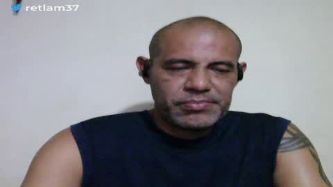 Snapshot of retlam37 chatting on 21, 4, 2026 Walter online show from 21, 4, 2026