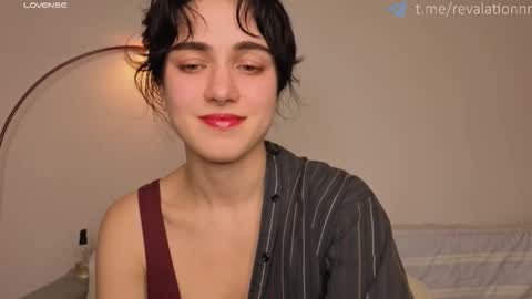 Ewiwi online show from 12, 11, 2025