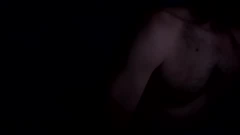 Snapshot of revitup2000 chatting on 8, 10, 2025 revitup2000 online show from 8, 10, 2025