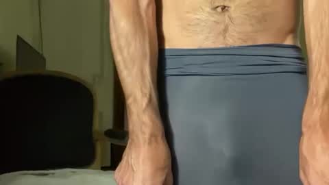 Snapshot of revoiralynch chatting on 24, 2, 2025 SonnyXXX online show from 24, 2, 2025