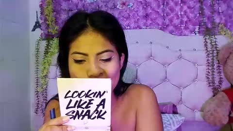 rey26_mila_ online show from 1, 4, 2026