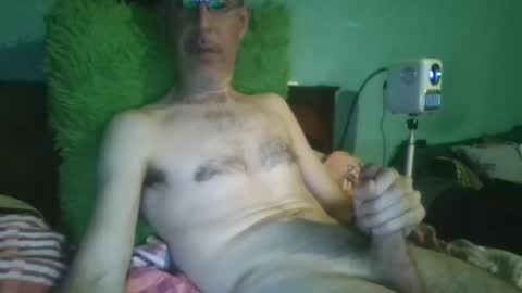 Snapshot of reyes_albert2006 chatting on 16, 3, 2026 reyes_albert2006 online show from 16, 3, 2026