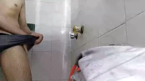 Snapshot of reynspen chatting on 26, 9, 2025 Reynspen online show from 26, 9, 2025