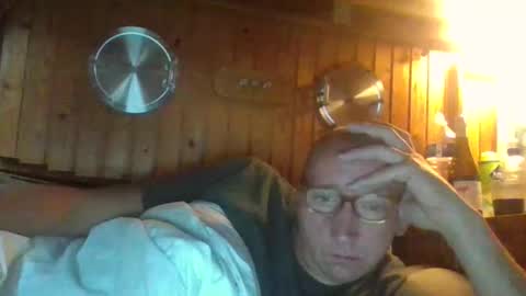 Snapshot of rezznova chatting on 21, 9, 2025 Joe online show from 21, 9, 2025