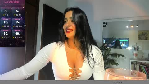 Snapshot of rhaenyra_ chatting on 28, 3, 2026 Rhaenyra online show from 28, 3, 2026