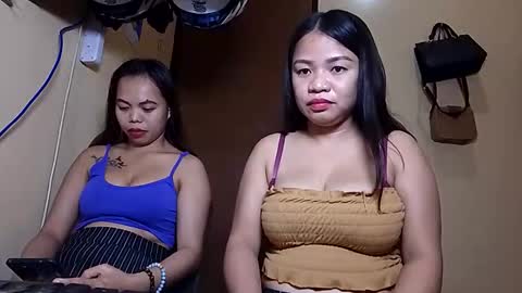 Snapshot of rhea_ann chatting on 19, 12, 2025 Rhea Ann online show from 19, 12, 2025