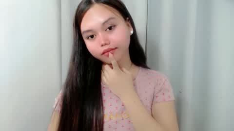 rhianne_fuckdoll online show from 25, 10, 2025