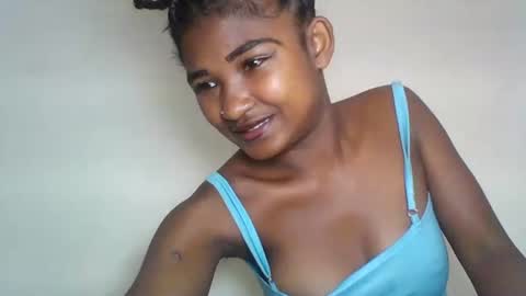 Snapshot of rhoanna chatting on 7, 7, 2026 rhoanna online show from 7, 7, 2026