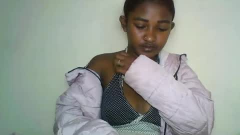 Snapshot of rhoanna chatting on 19, 7, 2026 rhoanna online show from 19, 7, 2026