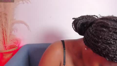 Snapshot of rianamanson chatting on 14, 4, 2026 Riana online show from 14, 4, 2026