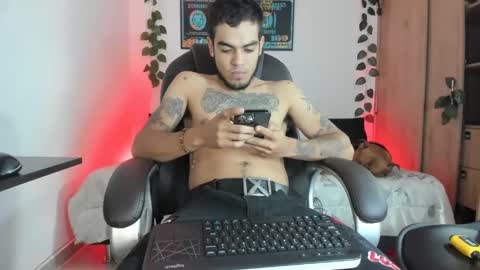 Snapshot of riancum chatting on 16, 2, 2025 juan online show from 16, 2, 2025