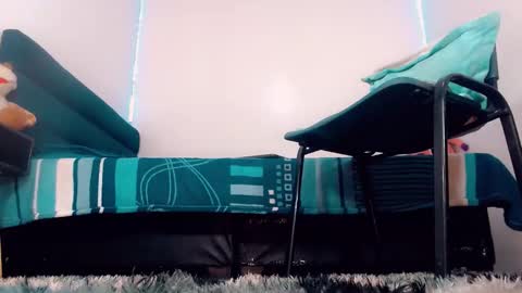 Snapshot of riannagarcia_ chatting on 24, 10, 2025 Rianna Garcia online show from 24, 10, 2025