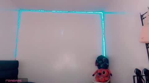 Snapshot of riannagarcia_ chatting on 28, 10, 2025 Rianna Garcia online show from 28, 10, 2025