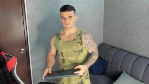 ricardogonzalez666 online show from 31, 1, 2025