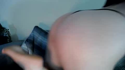 Snapshot of ricciolina___ chatting on 30, 4, 2026 Tina online show from 30, 4, 2026
