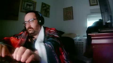 Snapshot of richard11268869 chatting on 12, 1, 2026 richard11268869 online show from 12, 1, 2026