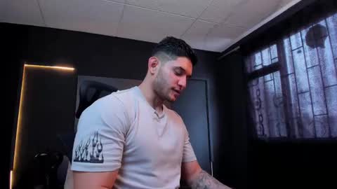 Snapshot of richard_milleer chatting on 8, 10, 2025 Ricardo online show from 8, 10, 2025