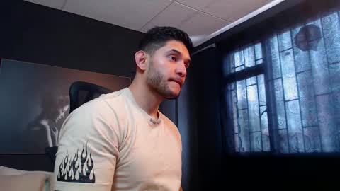 Snapshot of richard_milleer chatting on 27, 10, 2025 Ricardo online show from 27, 10, 2025