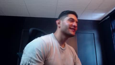 Snapshot of richard_milleer chatting on 25, 11, 2025 Ricardo online show from 25, 11, 2025