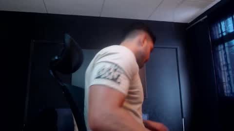 Snapshot of richard_milleer chatting on 19, 12, 2025 Ricardo online show from 19, 12, 2025