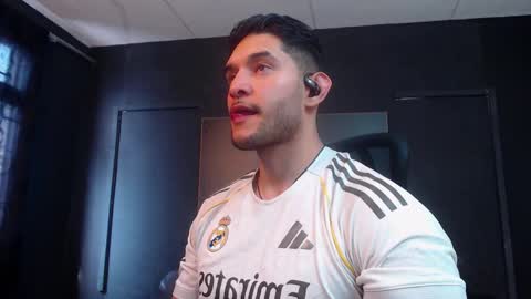 Snapshot of richard_milleer chatting on 7, 2, 2026 Ricardo online show from 7, 2, 2026