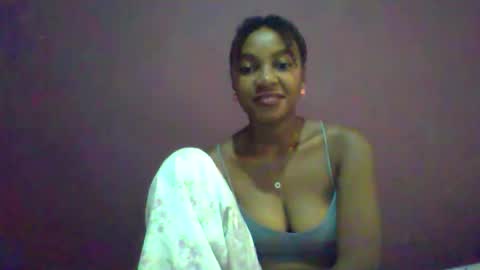 Snapshot of ricie001 chatting on 5, 3, 2026 ricie001 online show from 5, 3, 2026