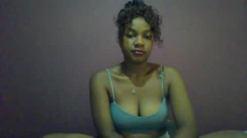 Snapshot of ricie001 chatting on 10, 4, 2026 ricie001 online show from 10, 4, 2026