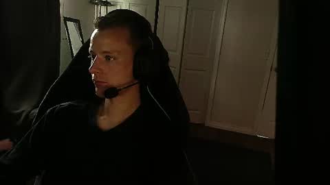 Snapshot of rickgosling chatting on 14, 6, 2026 rickgosling online show from 14, 6, 2026