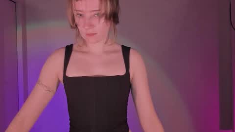 Snapshot of rickisanchez chatting on 15, 11, 2025 RickiSanchez online show from 15, 11, 2025