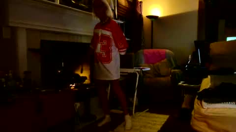 Snapshot of ricks4fun chatting on 7, 6, 2026 PINK HOLE TWINK online show from 7, 6, 2026