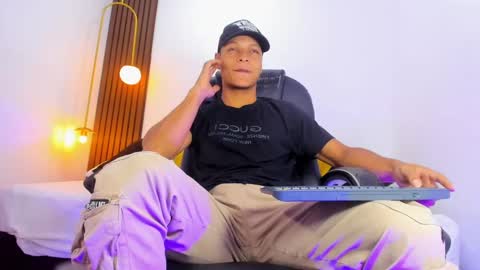 Snapshot of ricky_owens1 chatting on 14, 2, 2025 Ricky online show from 14, 2, 2025