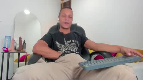 Snapshot of ricky_owens1 chatting on 13, 9, 2025 Ricky online show from 13, 9, 2025