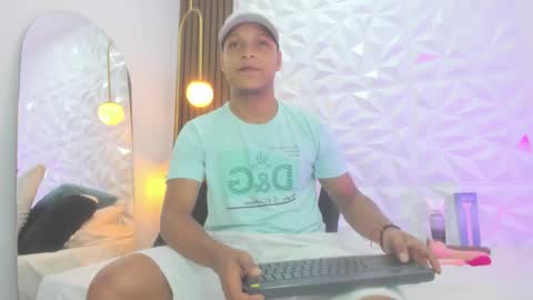 Snapshot of ricky_owens1 chatting on 10, 10, 2025 Ricky online show from 10, 10, 2025