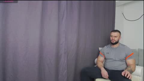 Snapshot of rickymiami1 chatting on 18, 2, 2026 rickymiami1 online show from 18, 2, 2026