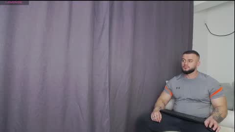 Snapshot of rickymiami1 chatting on 19, 2, 2026 rickymiami1 online show from 19, 2, 2026