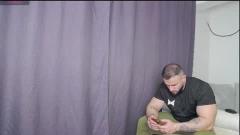 Snapshot of rickymiami1 chatting on 20, 2, 2026 rickymiami1 online show from 20, 2, 2026